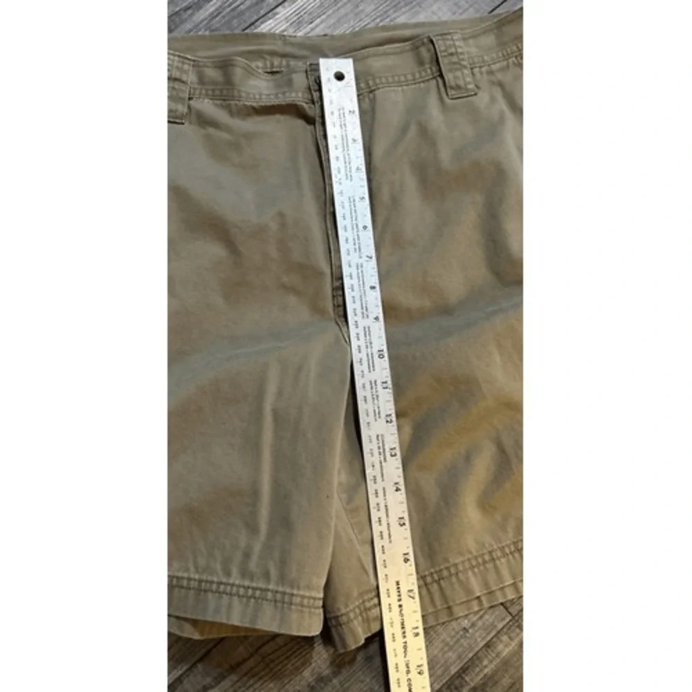 Columbia Shorts Mens 42 Button Zip Outdoors University‎ of Florida Gators khakis